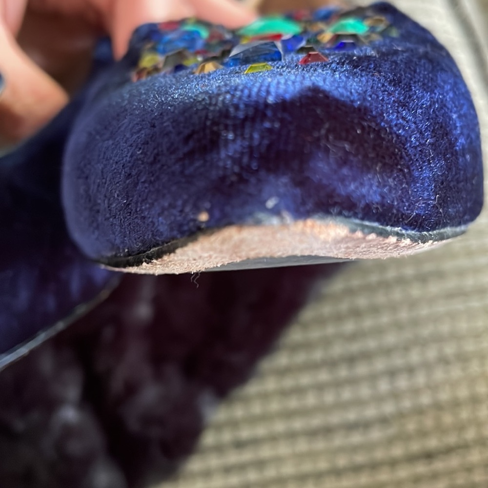 Ron White velvet flats (sz 5) - Picture 11 of 11